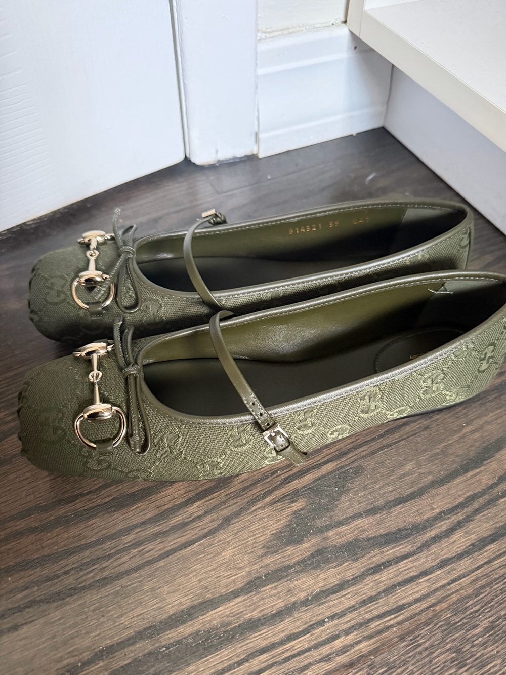 NWOT GUCCI HORSEBIT GREEN BALLET FLATS SIZE 39!